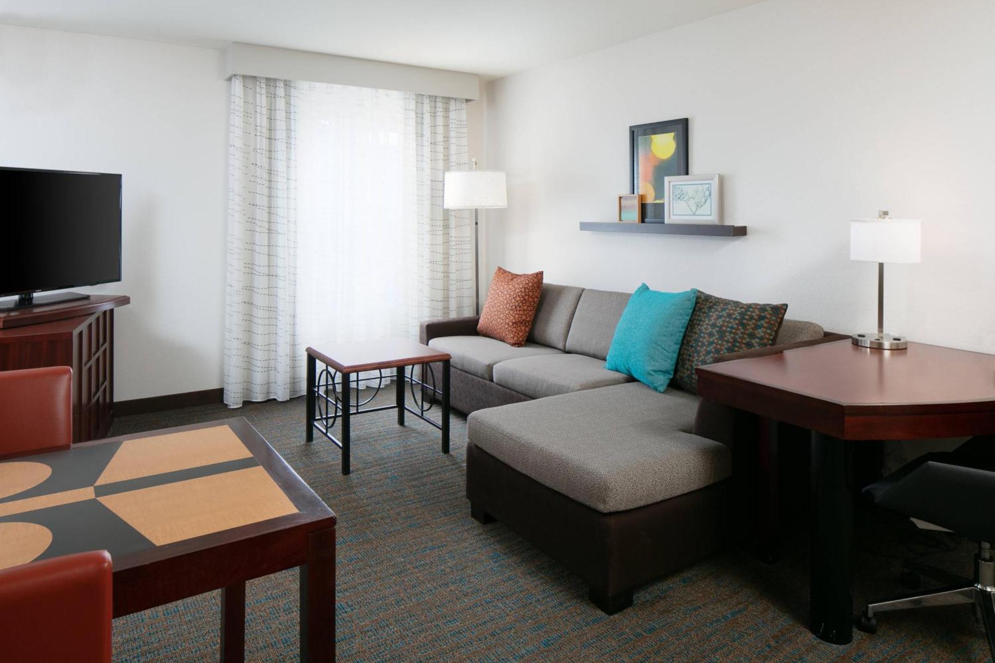 Residence Inn By Marriott Lincoln South Экстерьер фото