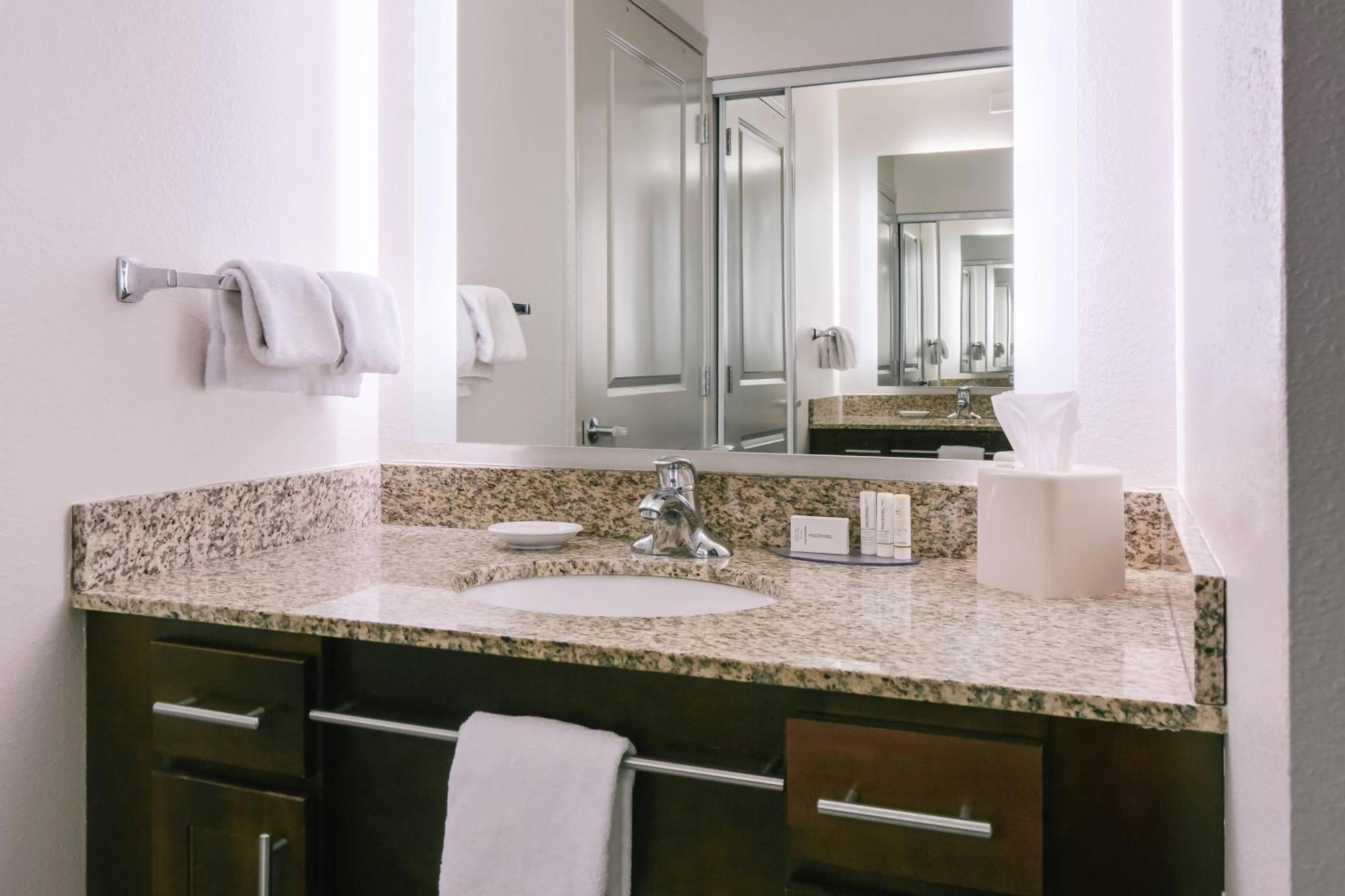 Residence Inn By Marriott Lincoln South Экстерьер фото